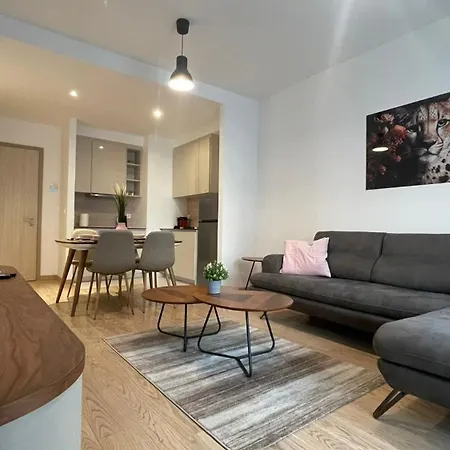 Apartment Bw Aurora Na Vodi *